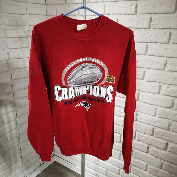 Vtg NFL Men's Red Size Medium 2004 NE Patriots Super Bowl Champions Sweat Shirt - Picture 1 of 8
